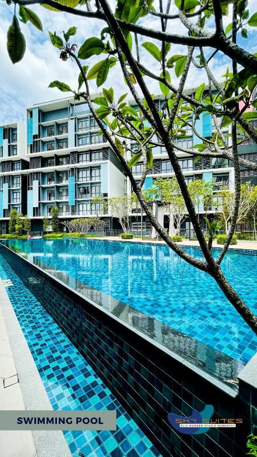 Sky Suites @ Klia Kota Warisan Sepang Buitenkant foto